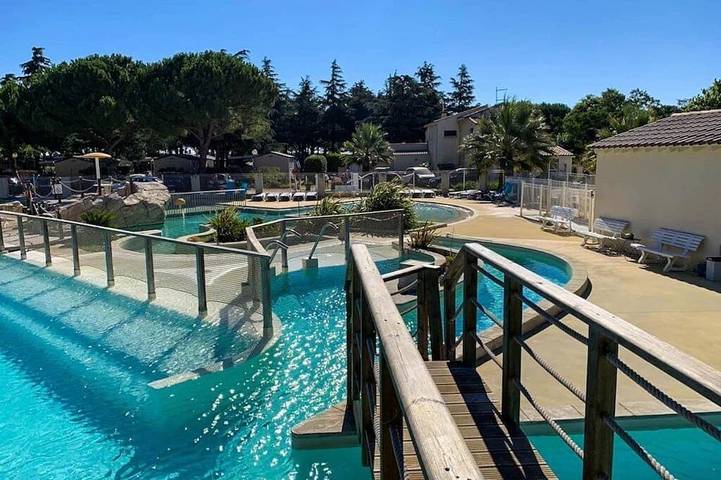 Camping pour 6 personnes à Lunel - 3