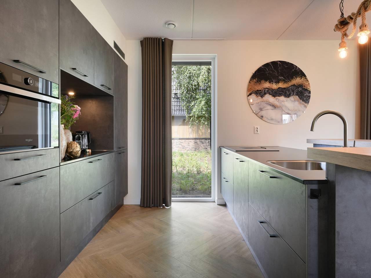 Landal Marina Resort Well — 8-persoons wellnessvilla in Bergen (Limburg), De Maasduinen National Park