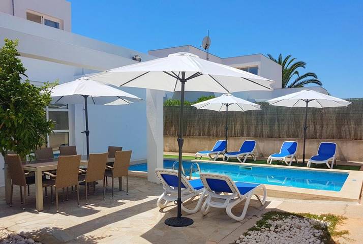 Finca mit hund für 8 Personen, mit Balkon und Terrasse sowie Garten und Pool in Can Picafort - 2