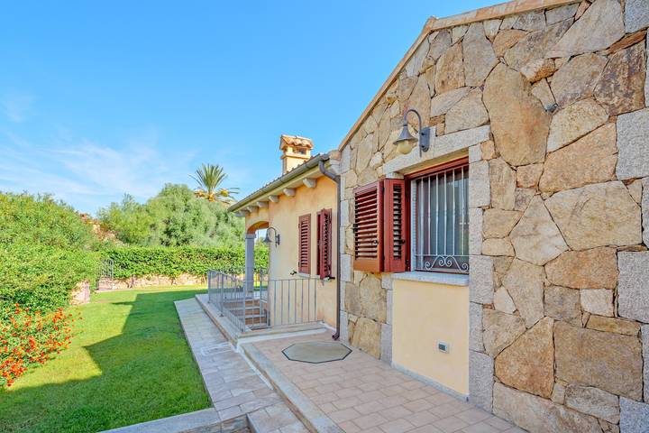 Villa "Ulivi 3" vicino al mare in San Teodoro, Olbia-Tempio