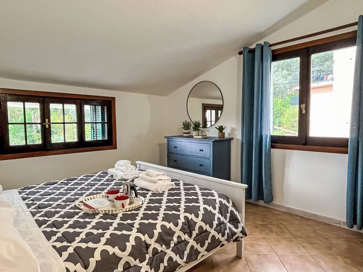 Ferienwohnung für 4 Personen, mit Garten und Ausblick sowie Terrasse in Imperia Provinz - 4