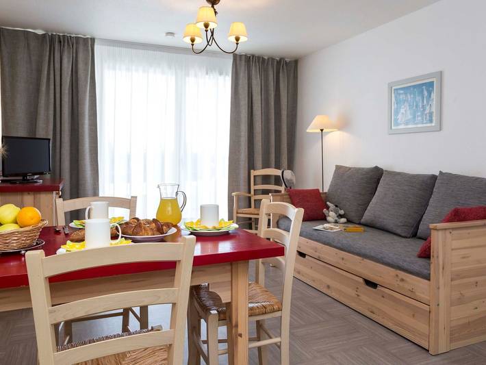 Gîte pour 4 personnes, avec piscine, animaux acceptés à Plougasnou - 2