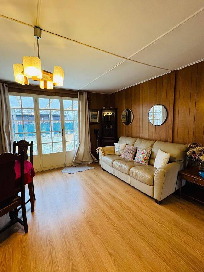 Gîte pour 6 personnes, avec jardin ainsi que vue et piscine à Nargis (actrice) - 4