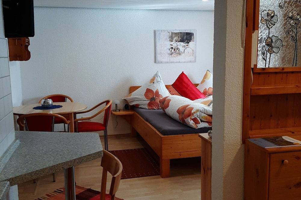 Ganze Wohnung, Apartment about 30 square meters 2 people in Bad Buchau, Landkreis Biberach