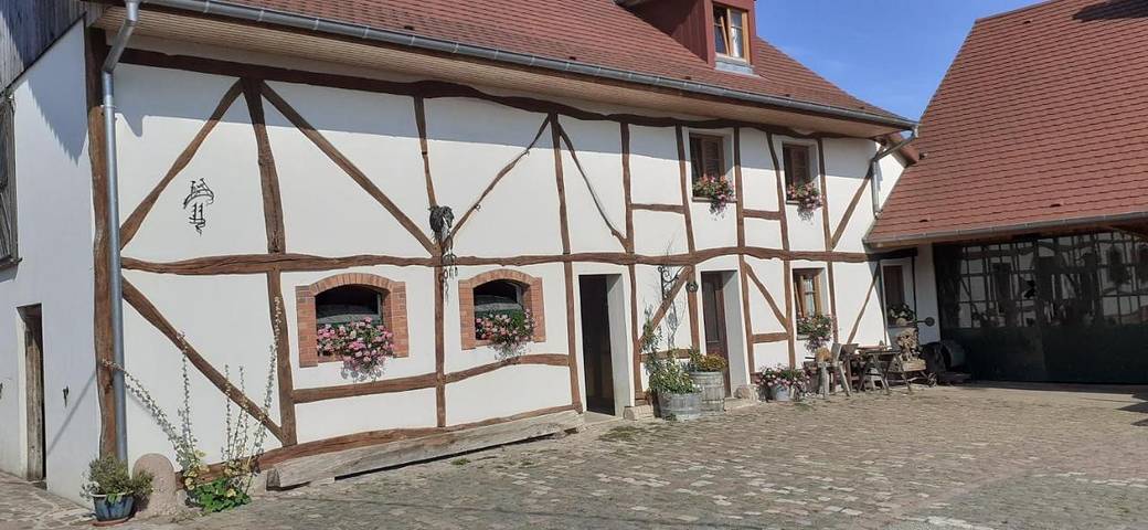 Appartement de vacances pour 5 personnes, avec Terrasse ainsi que Jardin et Vue
