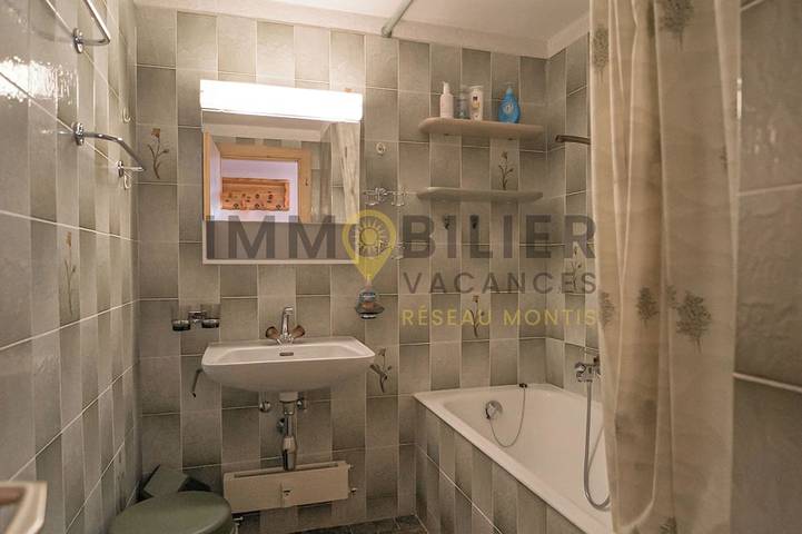Gîte pour 7 personnes, avec balcon dans Chandolin - 4