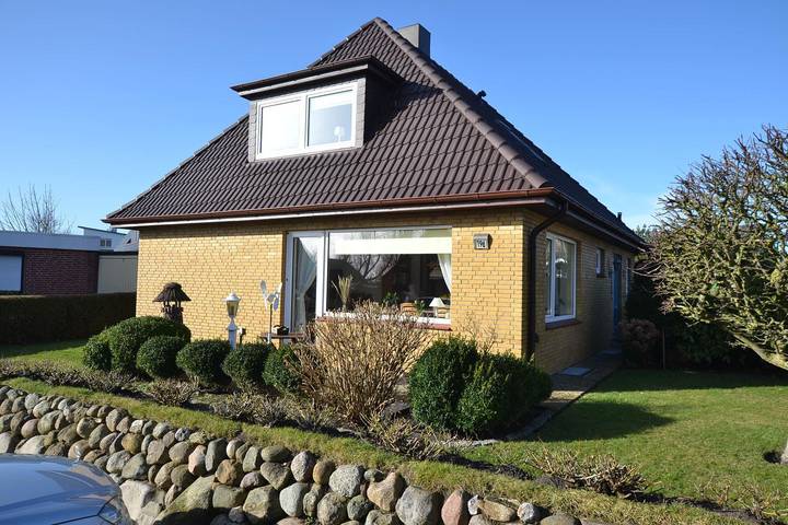 Ganze Wohnung, Komfortable Ferienwohnung mit Garten und Nähe zum Sandstrand in Westerland in Westerland, Sylt (Gemeinde)