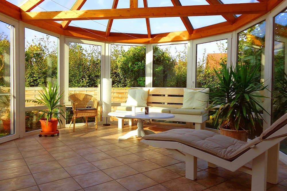 Gemütliche Ferienwohnung mit Wintergarten, Kaminofen und Grillterrasse... in Balje, Cuxland