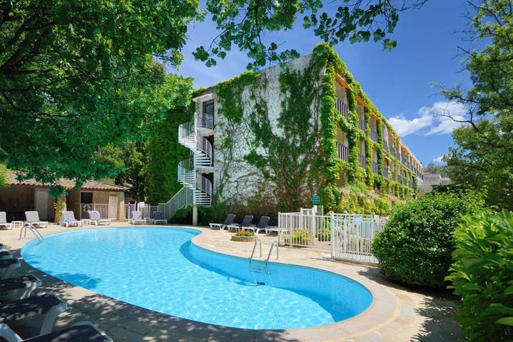 Hôtel pour 2 personnes, avec Balcon et Terrasse ainsi que Jardin et Piscine