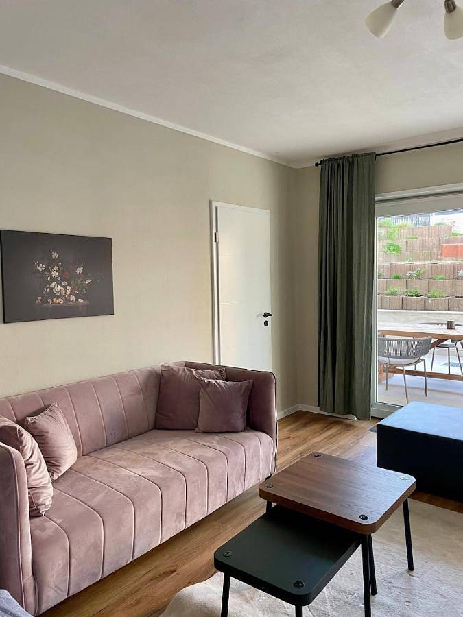 Gîte pour 8 personnes, avec vue et jardin, animaux acceptés à Hockenheim