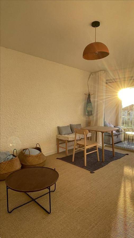 Gîte pour 2 personnes, avec Terrasse et Vue dans Le Brusc - 4