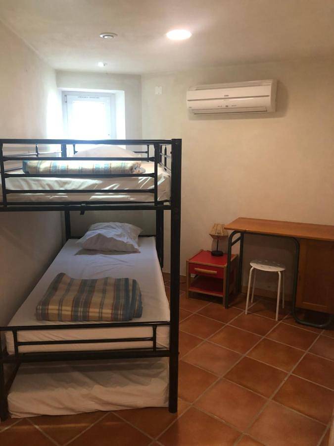 Location de vacances pour 10 personnes, avec jardin, adapté aux familles à Saint-Vincent-de-Barrès - 3