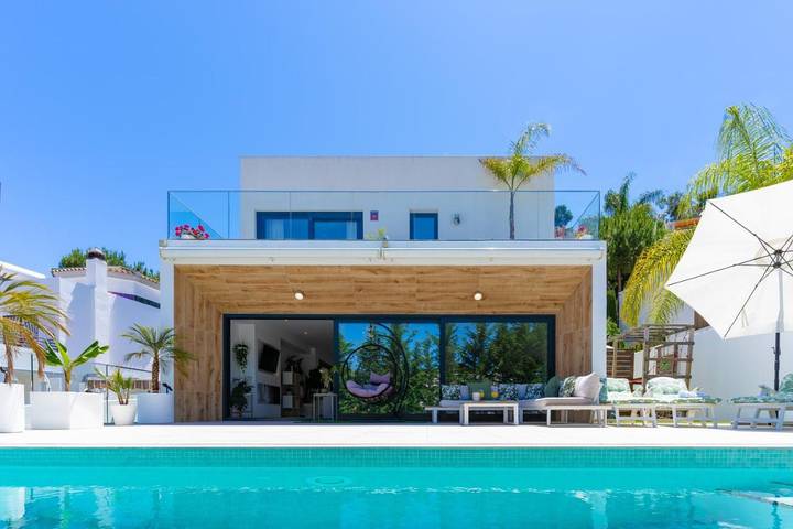 Casa rural para 6 personas, con Balcón y Terraza además de Jardín y Piscina en Torremolinos - 3