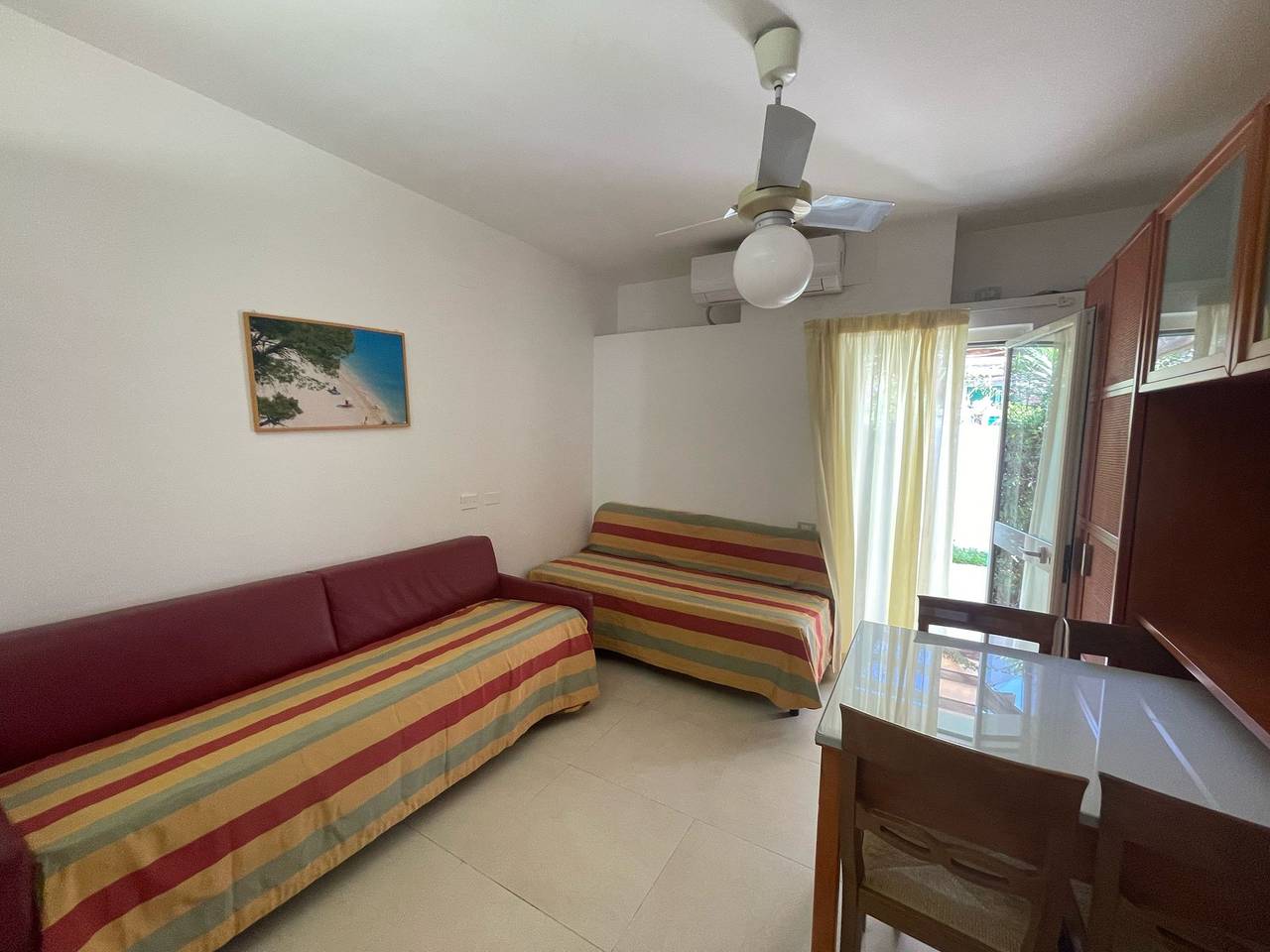 Apartamento entero, Apartamento 'Maritalia 1' con terraza privada, jardín privado y aire acondicionado in Valle Clavia, Gargano