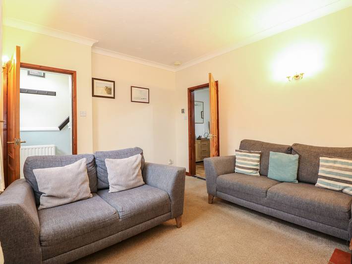 5 Melinda Cottages in Runton, Norfolk Coast