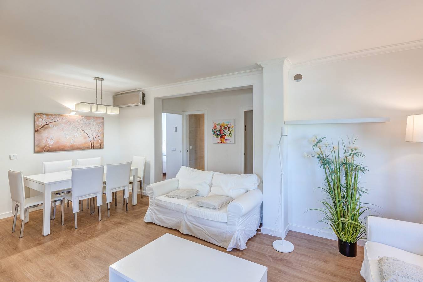 Ganze Wohnung, Ferienwohnung Ana Playasol direkt am Strand mit Meerblick in Playa de Alcúdia, Alcúdia