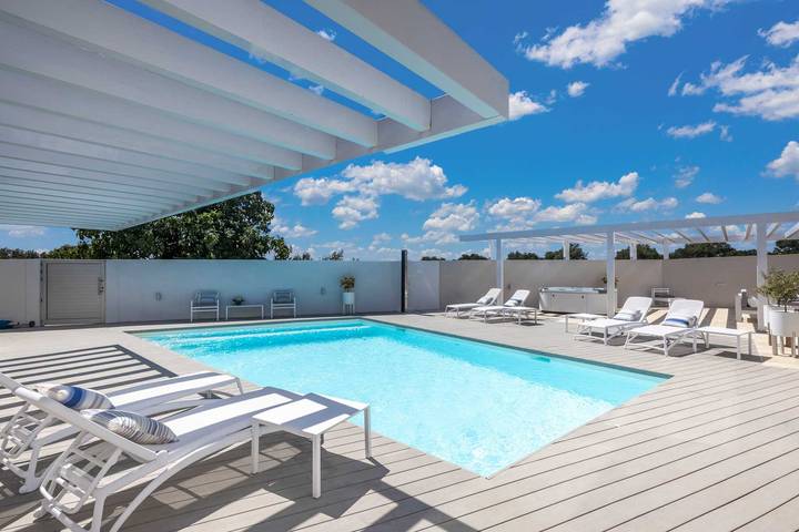 Ferienhaus für 12 Personen, mit Balkon und Balkon/Terrasse sowie Meerblick und Terrasse in Bibinje - 4