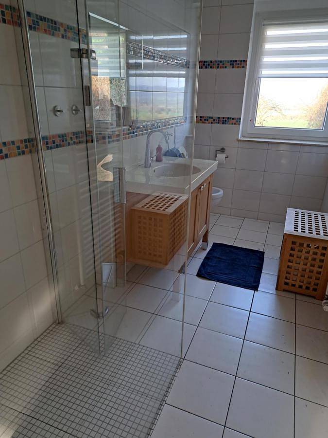Ganze Wohnung, Three-Bedroom Apartment in Aerzen, Weserbergland