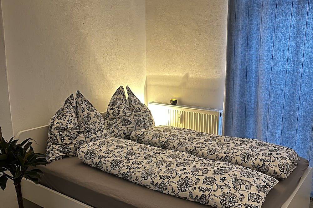 Ganze Wohnung, Unsere Bergstadtwohnung liegt in zentraler Lage von Freiberg mit Parkplatz. in Freiberg, Chemnitz und Umgebung