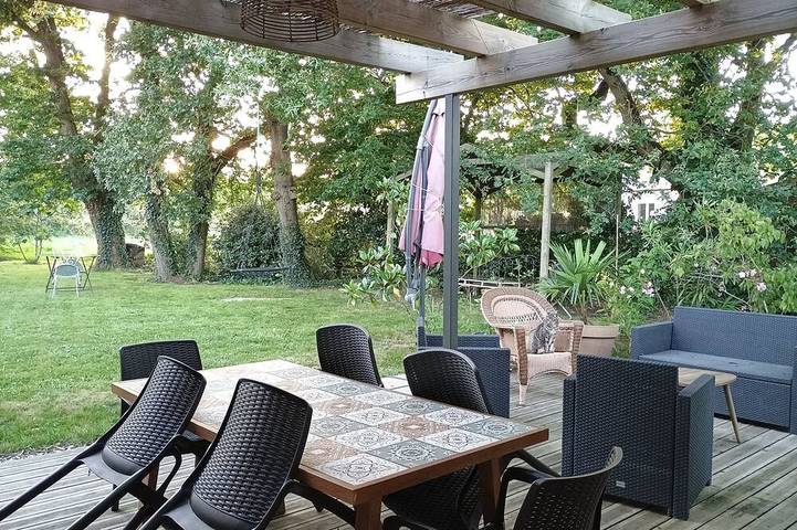 Location de vacances pour 6 personnes, avec terrasse et jardin à Sainte-Luce-sur-Loire