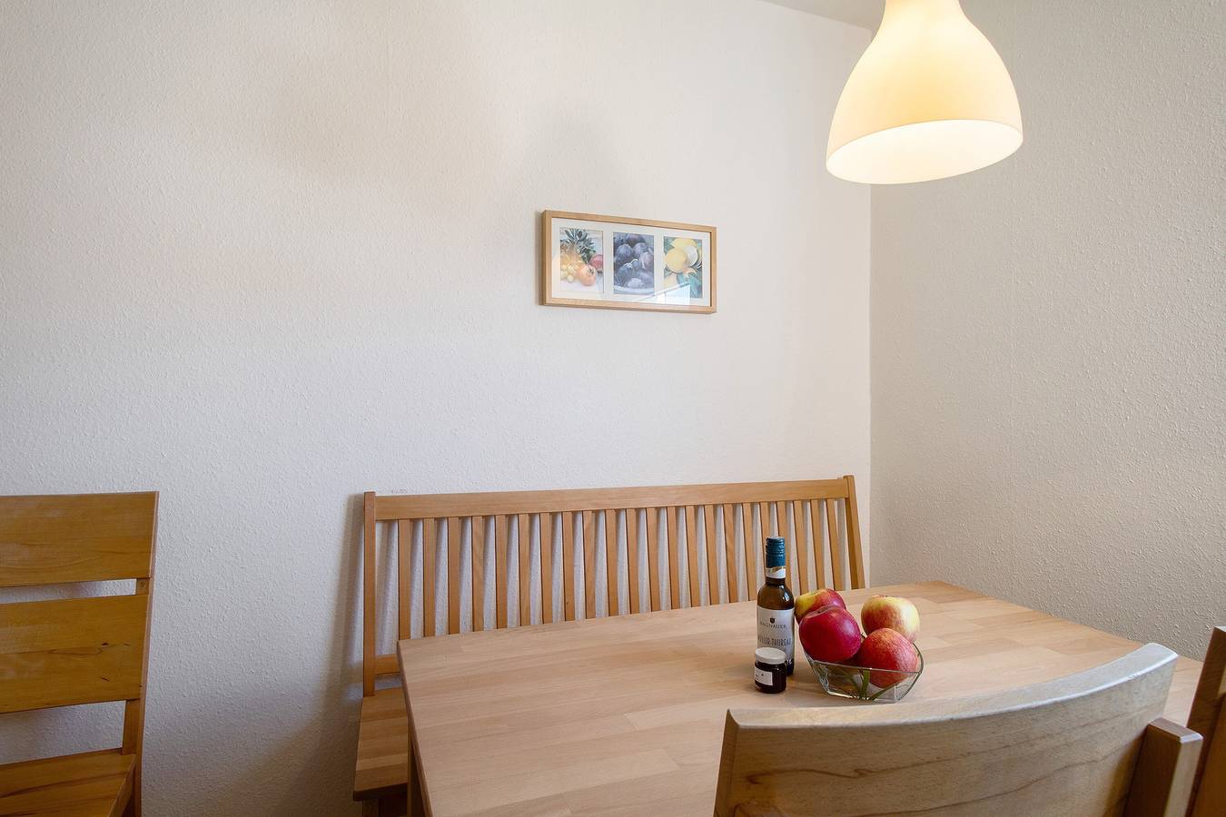 Ganze Wohnung, Ferienwohnung 'Wohnung Dachgeschoss Frickenwäsele' mit Gemeinschaftsterrasse und Wlan in Immenstaad, Immenstaad am Bodensee