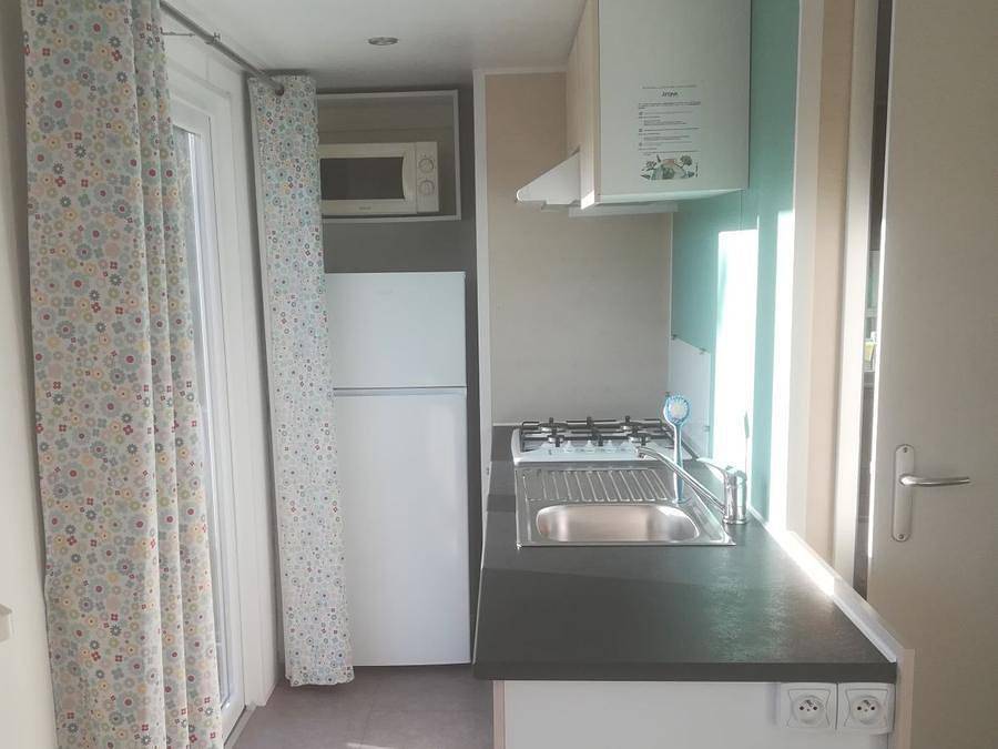 Camping de Lanven - Mobile home 4 persons - Ocean range Super Mercure Riviera in Plomeur, Côte de Cornouaille