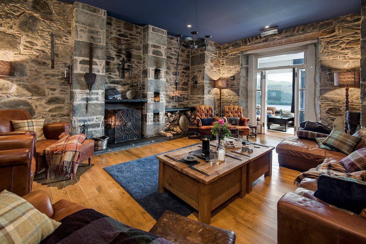 Loch Tay Manor in Loch Tay, Perthshire