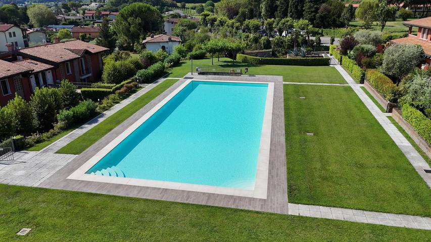Ferienwohnung für 5 Personen, mit Garten und Pool