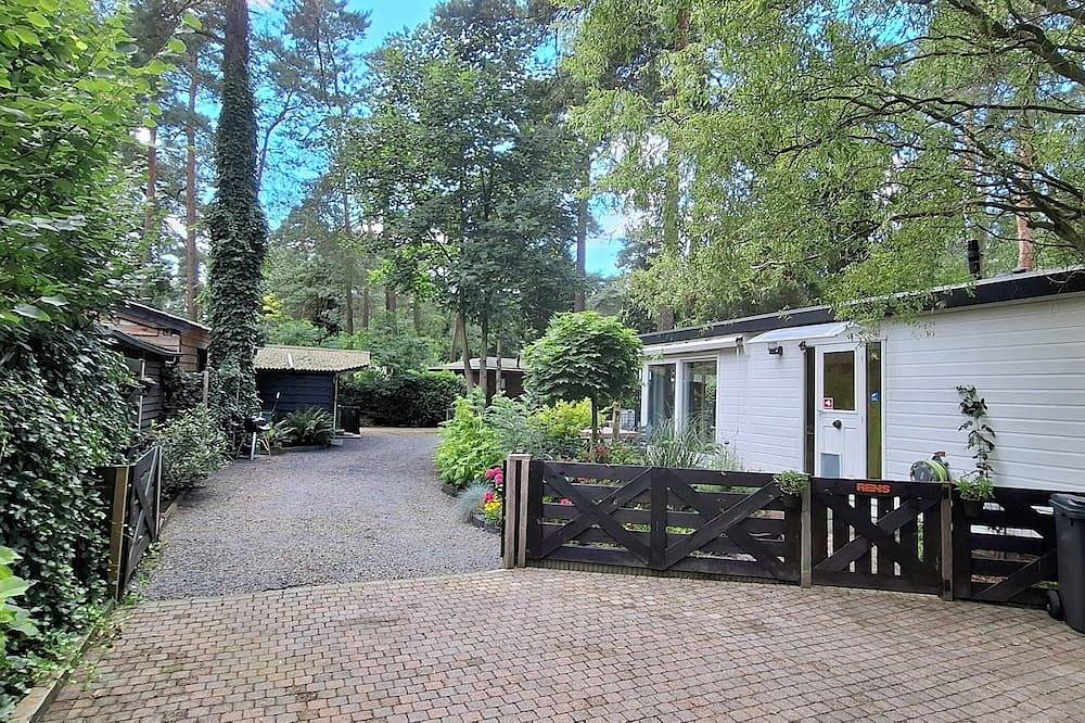 Bospark Veluwe Heerlijk Genieten. Chalet is Ruim, Heeft Airco en Omheinde Tuin in Veluwe