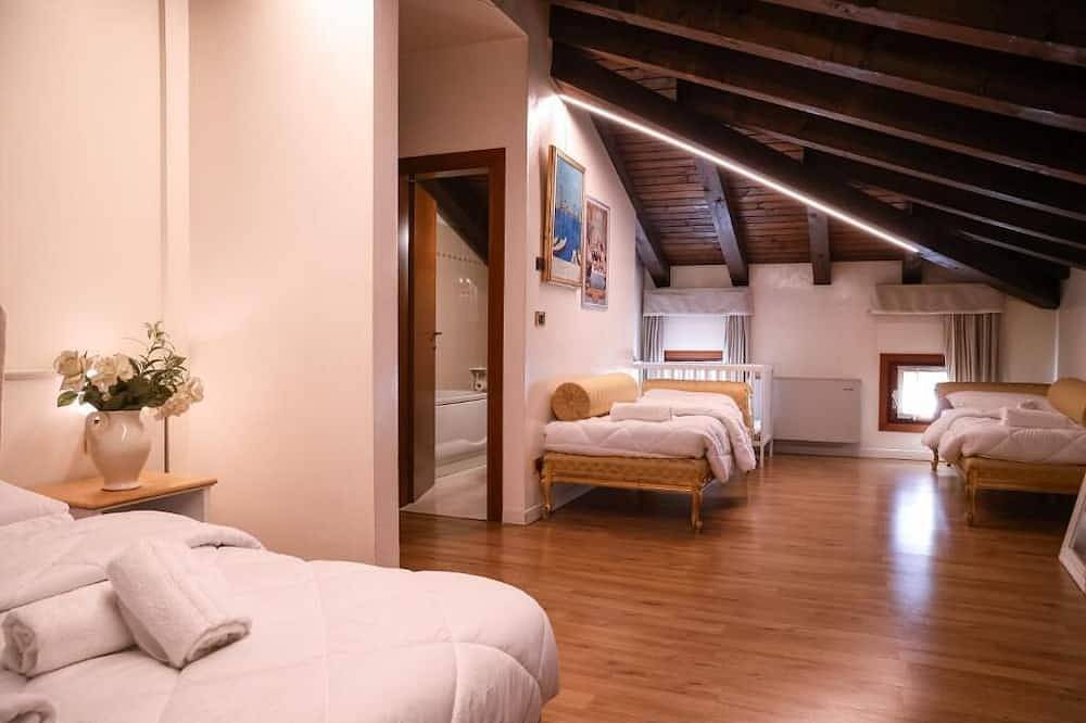 Villa Sara Resort in Venice, Venice Province