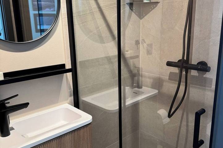 New & modern guest house 70 metres from the fjord in Vestby