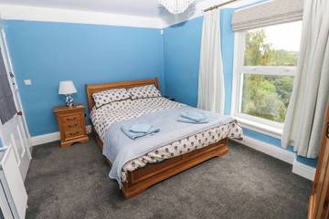 Cottage for 6 People in St Dogmaels, Pembrokeshire, Photo 1