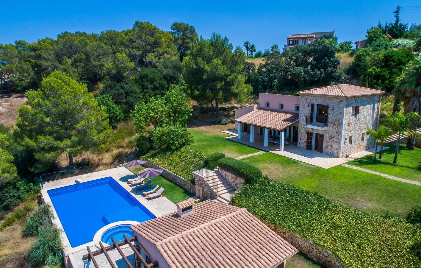Retraite au bord de la mer avec terrasse, cuisine, piscine et vues in Manacor, Majorque de l'Est
