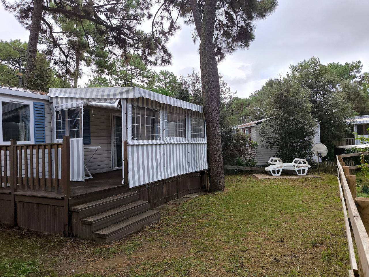 Mobil-home Familiar com Terraço Partilhado, Jardim Privado e Ar Condicionado in Les Mathes, Côte de Beauté