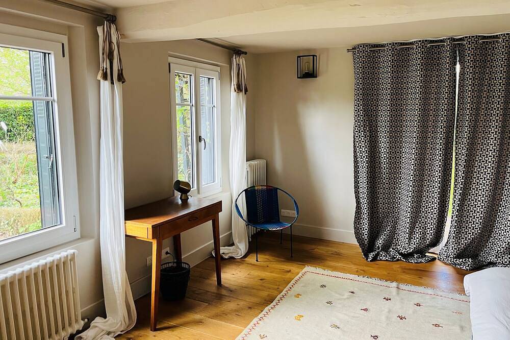 Charming Normandy cottage with large garden, sheltered from the wind and 10' from the sea in Luneray, Región de Dieppe