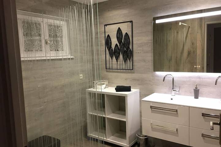 Gîte pour 6 personnes, avec jardin à Saint-Nabord - 3