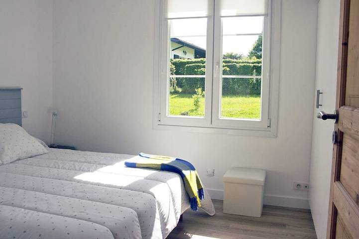 Ganze Wohnung, Apartment Ihi-Toki, sonnige Garten-Wohnung in atemberaubender Lage in Saint-Pée-sur-Nivelle, Bayonne und Umgebung