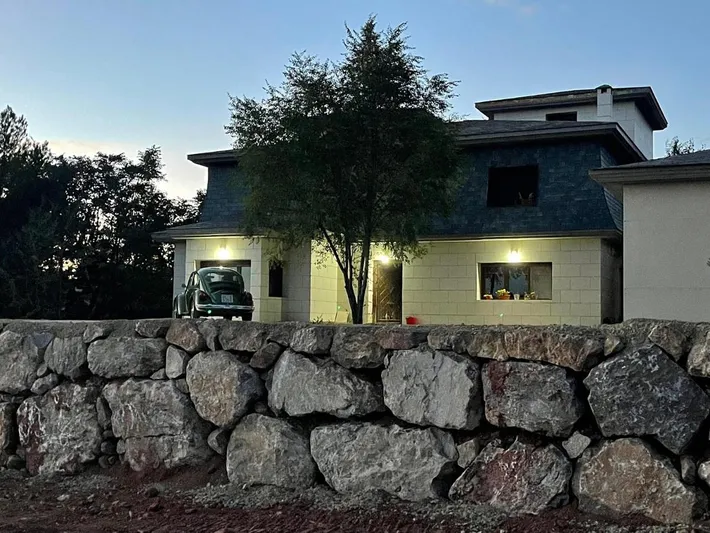 Villa pour 13 personnes, avec piscine ainsi que vue et jardin, animaux acceptés - 1