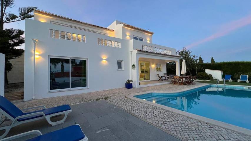 Ferienhaus mit meerblick für 10 Personen, mit Balkon und Terrasse sowie Garten und Pool in Lagos - 4