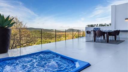 Villa in Búger, Majorca Center für 9 