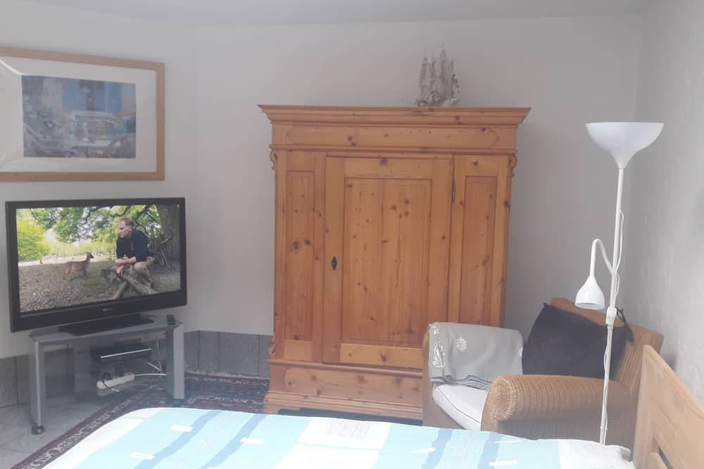 Ganze Wohnung, Hochwertig-modern, ca. 65qm, gr. Garten, exklusive Einrichtung, wirkl. gr. Bad in Lüneburg, Nordheide