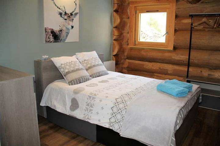 Gîte pour 10 personnes, avec jardin et sauna, animaux acceptés à Saint-Martin-de-la-Porte - 4