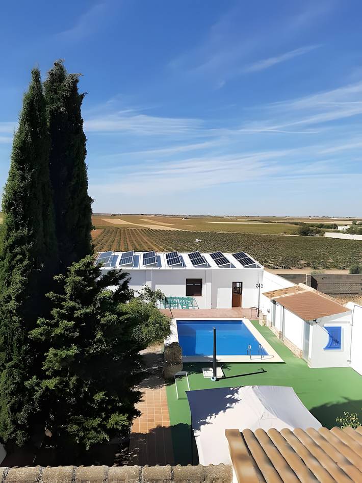 Casa rural para 20 personas, con jardín y balcón en Provincia de Toledo