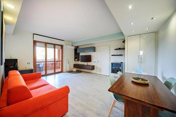 Ferienwohnung für 4 Personen, mit Balkon und Ausblick - 1