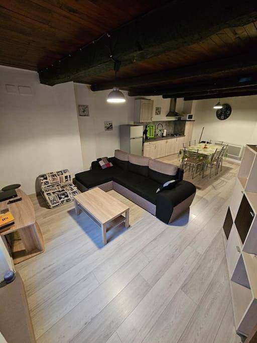 Gîte pour 6 personnes, adapté aux familles à Dio-et-Valquières