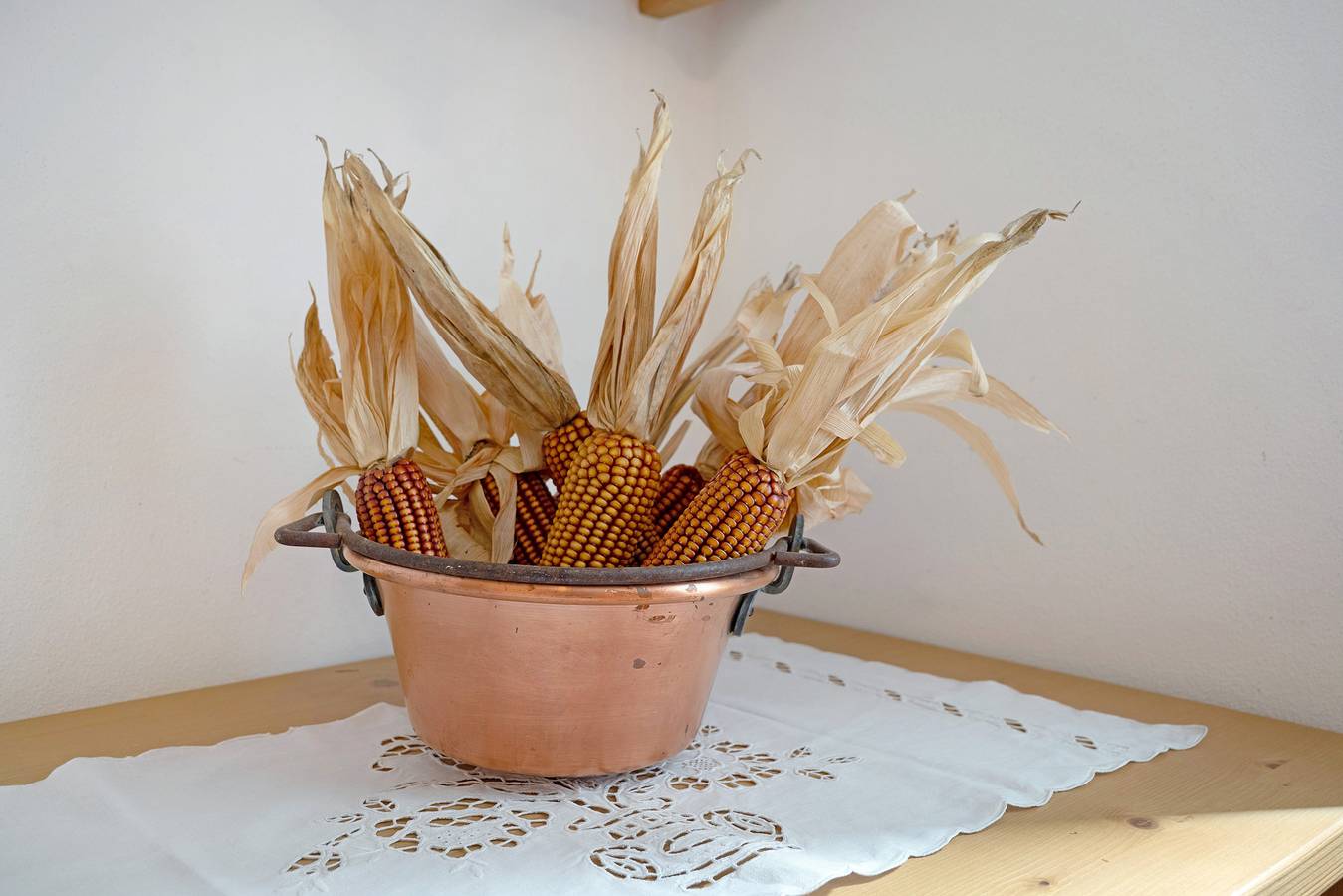 Room 'La Gemma-stanza Dell'acqua' with Mountain View, Shared Garden and Wi-Fi in Sant'Orsola Terme, Valsugana