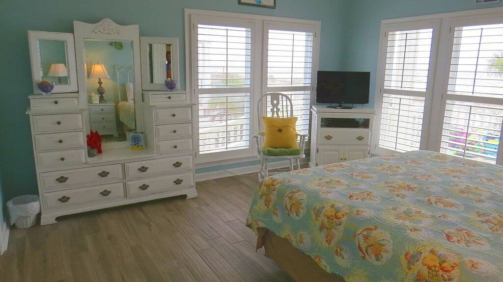 Vacation House for 20 Guests in Fort Morgan, Alabama Gulf Coast