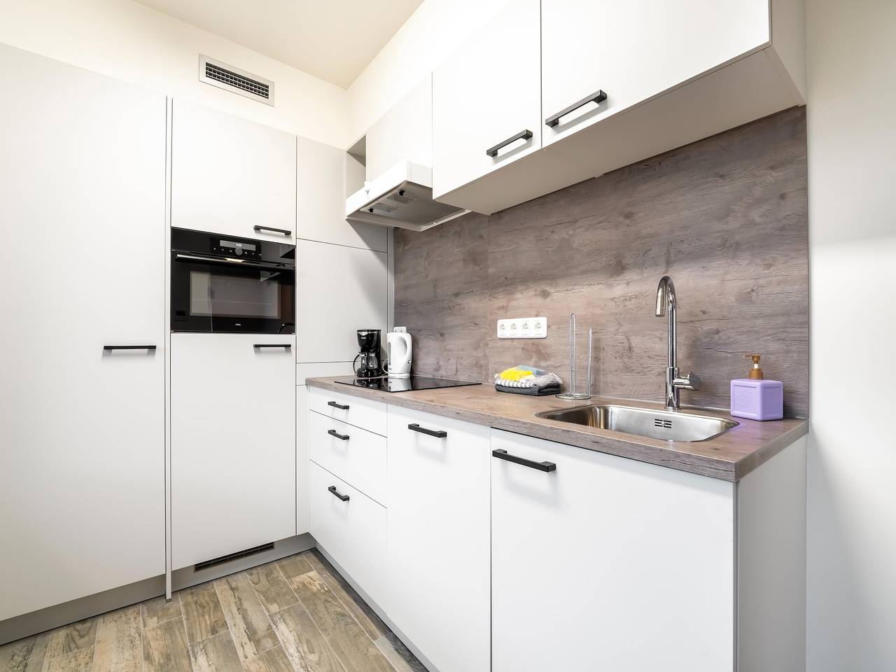 Geheel appartement, Luchtig appartement in Zuid-Limburg in Landgraaf, Parkstad Limburg