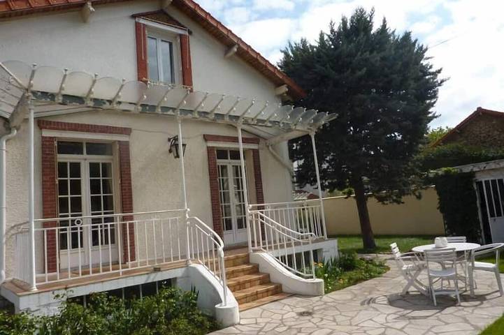 Villa für 6 Personen, mit Garten und Terrasse - 1