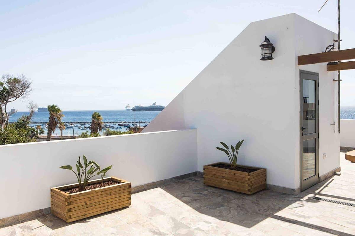 Apartamento inteiro, Apartamento "Casa Julia" perto da praia com vista para o mar e terraço in Maciço de Anaga, Santa Cruz de Tenerife